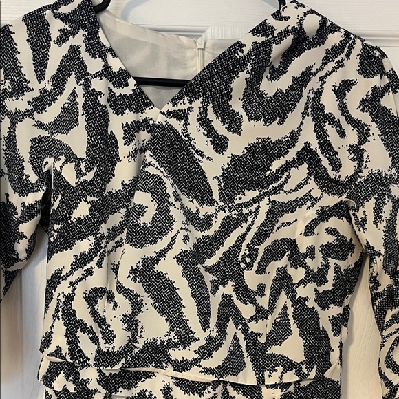 Hugo Boss Blackish Blue and Cream Midi Dress - Picture 4 of 10